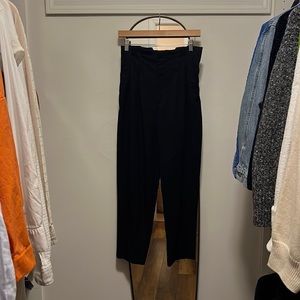 H&M high waisted black pants in size 4